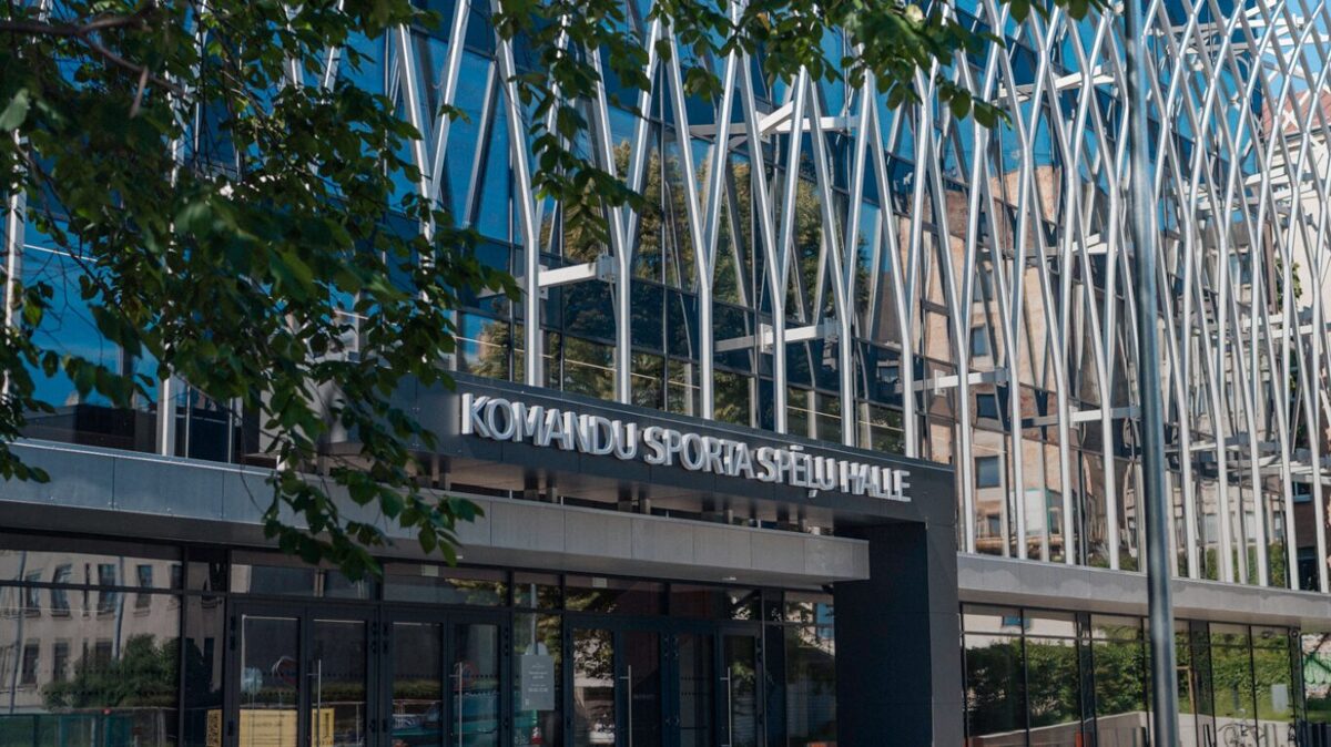 Komandu_sporta_spelu_halle_galv_LNSC.jpg
